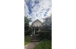 3326 E Berkshire Road E, Cleveland Heights, OH 44118