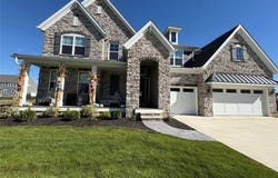 32634 Royal Troon Drive, Avon Lake, OH 44012