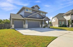 4902 Village Park, Marion, TX 78124