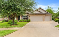 48 Madiera Drive, Freeport, FL 32439