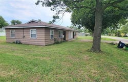 140 E Church, Moran, KS 66755