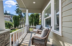 729 S 68TH Pl, Springfield, OR 97478