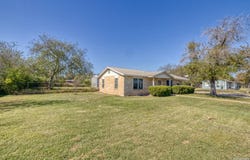 733 N Camp, Uvalde, TX 78801