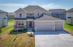 6003 Apache Drive, Shawnee, KS 66226