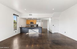 620 N 4TH Avenue, Phoenix, AZ 85003