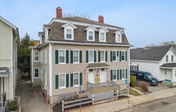 201-203 Fourth St, Fall River, MA 02721