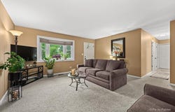 1706 South Street, Crystal Lake, IL 60014