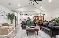 386 Robertson Rd, New Boston, TX 75570