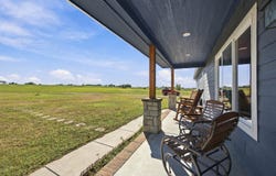 1217 N River, Mulvane, KS 67110