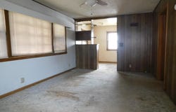 324 N Howard St, Pratt, KS 67124