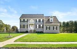 15 SMITH Drive, ALLENTOWN, NJ 08501