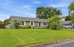 506 South Drive, Marshall, MO 65340