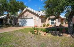 6 Saint Andrews Place, Rockport, TX 78382