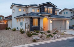 285 N Puerta Dr, Washington, UT 84780