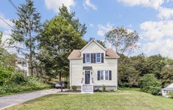36 Central St, Auburn, MA 01501