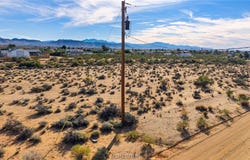 306-04-042A N Santa Cruz, Golden Valley, AZ 86413
