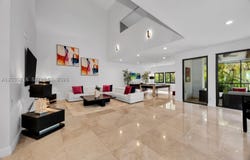 2000 S Bayshore Dr, Miami, FL 33133