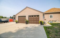 409 5th Ave N, Doon, IA 51235