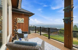 8924 E Courtview Ln, Spokane, WA 99217