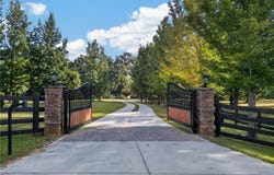 456 E Valley Road NE, Rydal, GA 30171