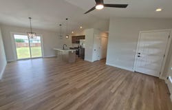 445 N Eastfield Circle, Milford, IN 46542