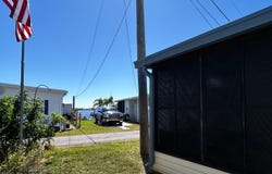 21 Riverview Dr, Ellenton, FL 34222