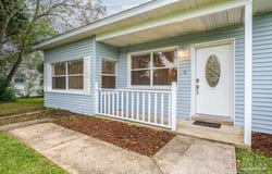 5 Benton Rd, Pensacola, FL 32506