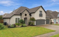 6060 E 145th Street S, Bixby, OK 74008
