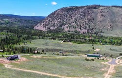 SUMMIT VIEW CT lot: 7, Centennial, WY 82055
