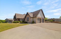 125 Doering Circle, Pea Ridge, AR 72751