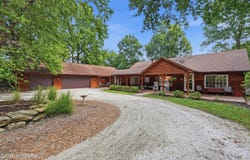 3404 S RANGELINE Road, Columbia, MO 65201