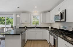 161 Broad St, Hudson, MA 01749
