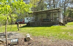 1142 Davis Ln, Vinton, VA 24179