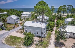 300 GULL WING Way, St Teresa, FL 32358