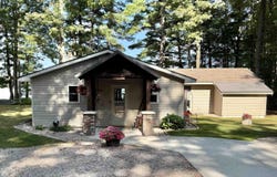 840 S Oak Drive, Lake City, MI 49651