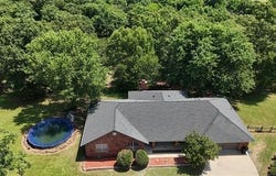 17094 W 795 Road, Tahlequah, OK 74464