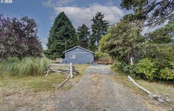 22503 S Pl, OceanPark, WA 98640