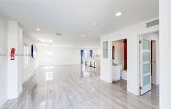 1886 NW 68th St, Miami, FL 33147