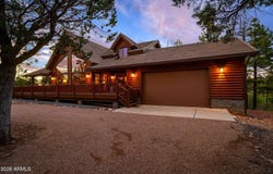 2818 CONSTELLATION Lane, Overgaard, AZ 85933
