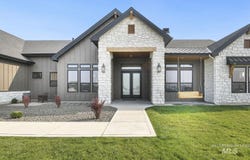 7792 E Windmill Ranch Ln, Nampa, ID 83687
