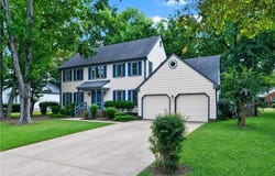 216 Admiral Court, Hampton, VA 23669