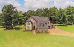 15 KIMBERLY Cv, Piperton, TN 38017