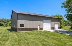 2802 N Ringwood Road, McHenry, IL 60050