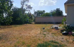 327 N 5th St, Chickasha, OK 73018
