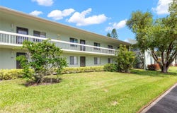 128 NANCY Drive, OLDSMAR, FL 34677