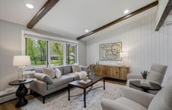 1015 W Devonshire Rd, Delafield, WI 53018