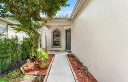 196 Seminole Lakes Drive, Royal Palm Beach, FL 33411