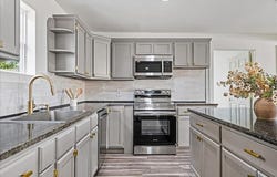 105 Willow Drive, Flatonia, TX 78941