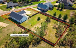 112 Taylor Circle, TAYLOR, MS 38673