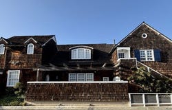 28-1/2 Beacon Bay, Newport Beach, CA 92660